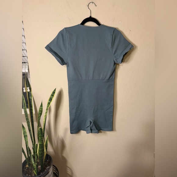 POPILUSH Shapewear Seamless Rib Square Neck Cap Sleeve Romper - Picture 5 of 7